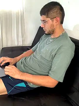 mirallesandbig online show from 10-23-25, 09:24