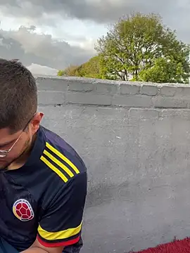 mirallesandbig online show from 10-20-25, 09:59