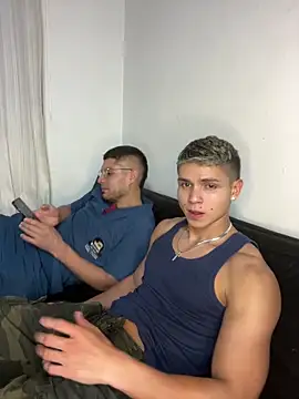 mirallesandbig online show from 11-08-25, 10:46