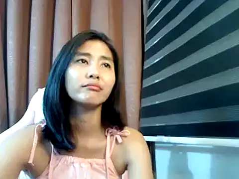 Snapshot of De_amore chatting on 10-22-25, 01:32 De amore online show from 10-22-25, 01:32