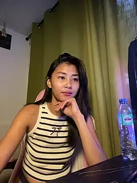 Snapshot of De_amore chatting on 06-26-26, 02:17 De amore online show from 06-26-26, 02:17
