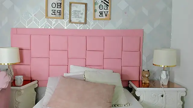 Snapshot of mary_joseph chatting on 02-21-26, 03:52 mary joseph online show from 02-21-26, 03:52