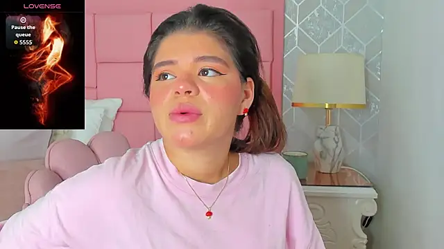 Snapshot of mary_joseph chatting on 02-13-26, 03:39 mary joseph online show from 02-13-26, 03:39