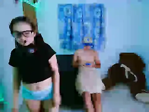 Snapshot of SweetRabbit29 chatting on 02-05-26, 04:19 SweetRabbit29 online show from 02-05-26, 04:19