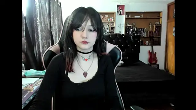 Maki Zein  online show from 12-01-25, 07:15