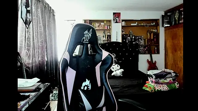 Maki Zein  online show from 02-03-26, 07:52