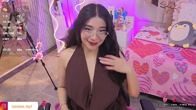 Snapshot of MARIANA_TAY1 chatting on 03-22-26, 03:21 MARIANA TAY1 online show from 03-22-26, 03:21