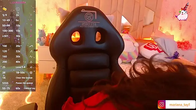 MARIANA TAY1 online show from 02-15-26, 03:29