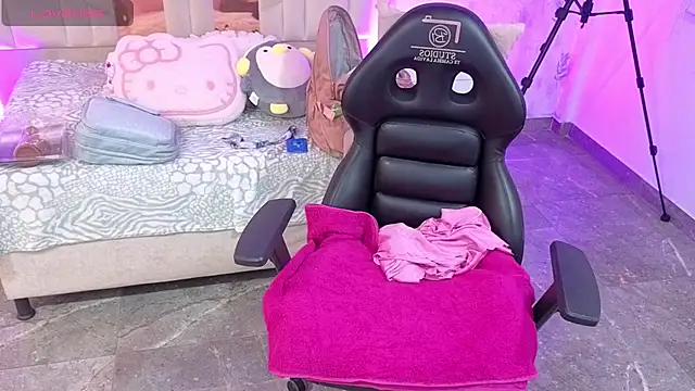 Snapshot of MARIANA_TAY1 chatting on 04-02-26, 03:13 MARIANA TAY1 online show from 04-02-26, 03:13