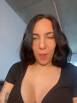 Lolathebaddie online show from 02-16-26, 05:00