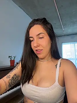 Lolathebaddie online show from 03-13-26, 04:34