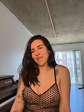 Lolathebaddie online show from 02-05-26, 05:09