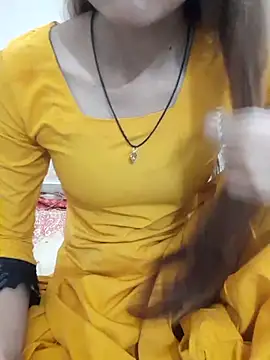 Snapshot of Khushi_rani chatting on 02-18-26, 04:32 Khushi rani online show from 02-18-26, 04:32