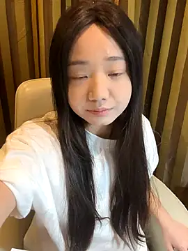  xiaoniaojiang online show from 10-24-25, 03:00