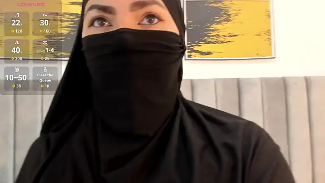  naylaa  online show from 11-12-25, 03:43