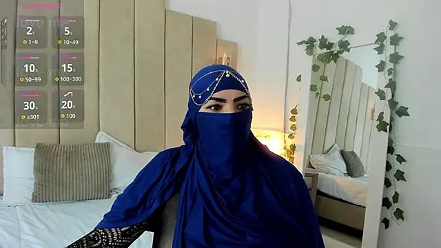  naylaa  online show from 02-11-26, 03:39