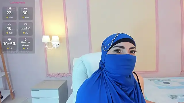  naylaa  online show from 05-05-26, 03:31