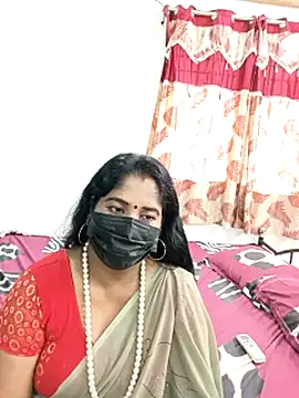 tamil-aunt online show from 11-09-25, 04:27