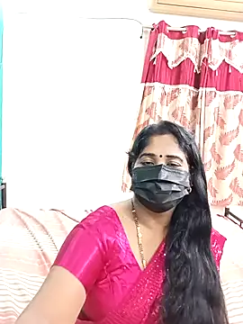 Snapshot of tamil-aunt chatting on 10-18-25, 05:26 tamil-aunt online show from 10-18-25, 05:26