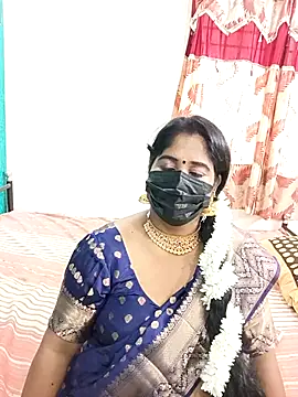 tamil-aunt online show from 11-05-25, 03:42