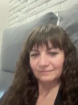 Butterfly8385 online show from 10-28-25, 07:46