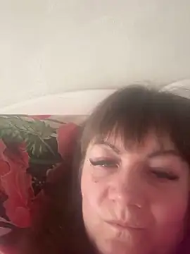 Butterfly8385 online show from 02-24-26, 07:42