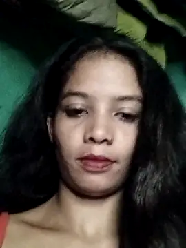 Snapshot of Jaanvi_G chatting on 10-12-25, 01:34 Jaanvi G online show from 10-12-25, 01:34