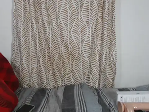 SweetBedroomEyez online show from 01-10-26, 07:36