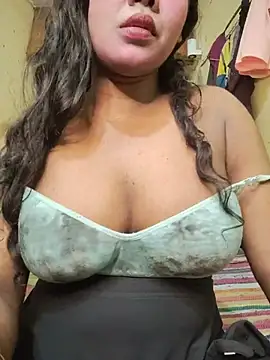 Snapshot of Lovely_Payal chatting on 05-25-26, 02:38 Lovely Payal online show from 05-25-26, 02:38