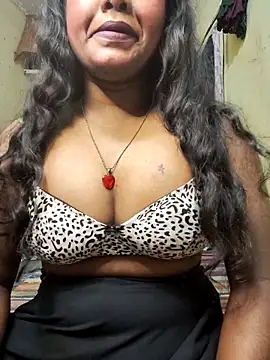 Snapshot of Lovely_Payal chatting on 05-05-26, 04:26 Lovely Payal online show from 05-05-26, 04:26