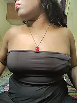 Snapshot of Lovely_Payal chatting on 05-18-26, 07:51 Lovely Payal online show from 05-18-26, 07:51