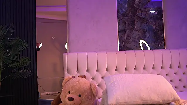 LuxenNoir online show from 01-17-26, 06:50