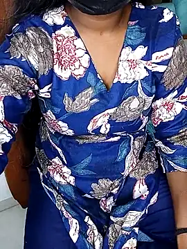 Snapshot of Marathi_mahi1 chatting on 10-17-25, 04:53 Marathi mahi1 online show from 10-17-25, 04:53