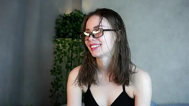 MonetLeitman online show from 04-25-26, 01:19