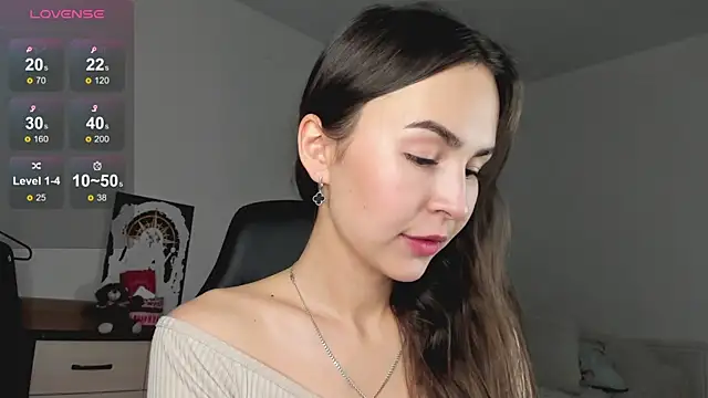 LionKierra online show from 11-23-25, 03:05