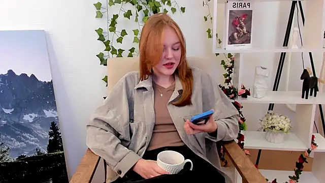 Snapshot of VernellArey chatting on 10-11-25, 06:25 VernellArey online show from 10-11-25, 06:25