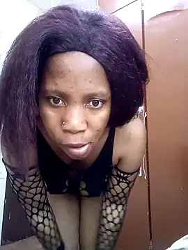 Trishabitch77 online show from 11-12-25, 09:02