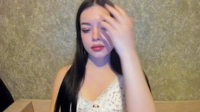 Emma Starlet  online show from 10-22-25, 05:23