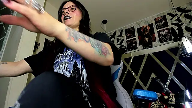 Evangelinejoness  online show from 02-03-26, 11:37