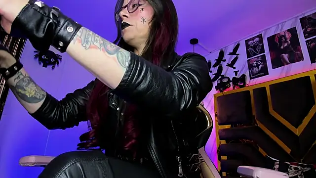 Evangelinejoness  online show from 01-18-26, 11:46