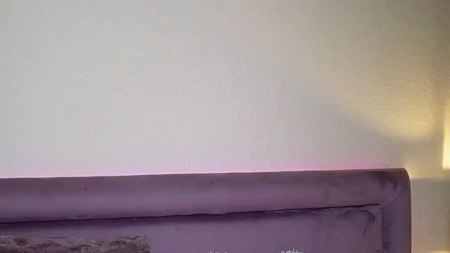 JoelleApril online show from 03-10-26, 09:41