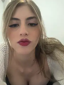 AlessiaLuxx online show from 05-28-26, 12:40