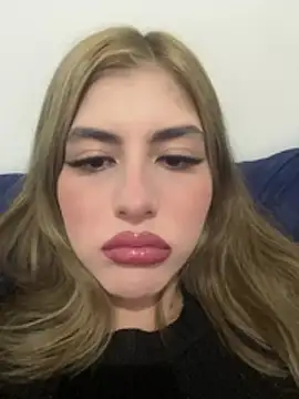 AlessiaLuxx online show from 08-05-26, 01:10