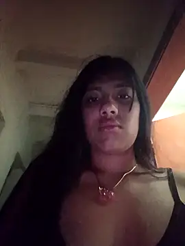 Snapshot of Briseida-White chatting on 10-13-25, 10:17 Briseida-White online show from 10-13-25, 10:17