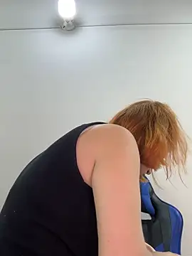 Adeline 1 online show from 11-27-25, 02:34