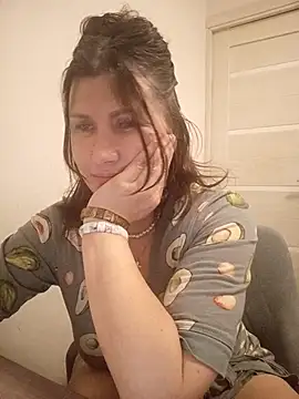 Ambika beauty online show from 03-21-26, 09:30