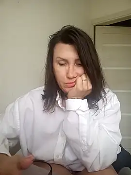 Ambika beauty online show from 05-11-26, 02:45