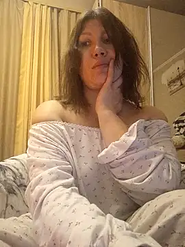 Ambika beauty online show from 02-06-26, 03:08