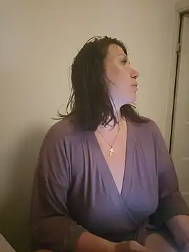 Ambika beauty online show from 05-22-26, 09:13