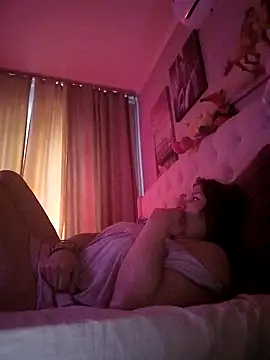 Ambika beauty online show from 12-19-25, 01:02